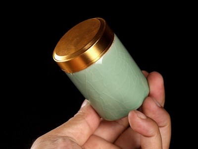 陶瓷粘金屬用什么膠水？用聚力全透明耐高溫環氧AB膠
